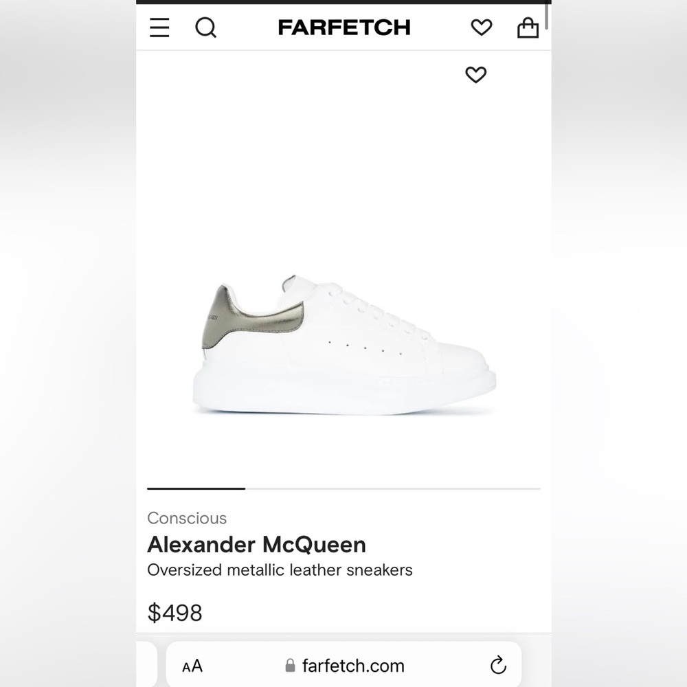Alexander McQueen
Oversized metallic leather sneakers